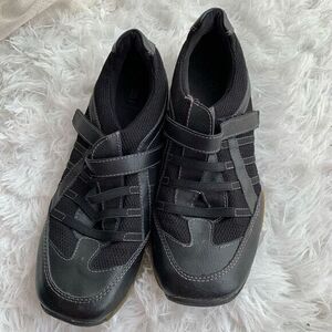 BAKERS Womens Size 40‎ Black Shoes Sneakers Bungee Strap Lace Free Retro Casual